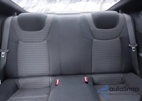 2015 Hyundai Genesis 3.8 Base from USA, damaged, VIN KMHHU6KJ2FU123425